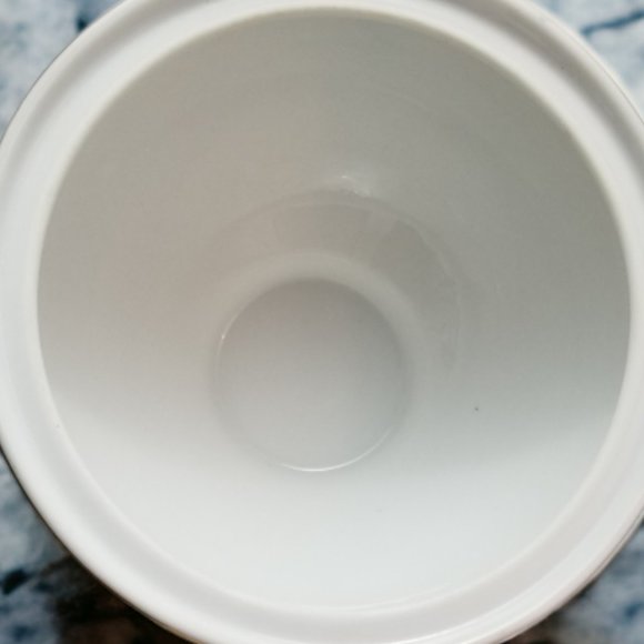 Palazzo Sugar Bowl w/ Lid "Crescent" #8270  Fine White Porcelain & Gold Japan - Picture 3 of 8